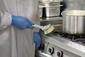 Igeax élelmiszeripari kefe forró felületek (200°C -ig) tisztításához, szögletes, fehér 0,4mm közepes