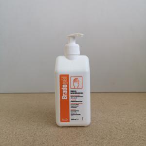 BradoGEL alkoholos kézfertőtlenítő  500 ml pumpás